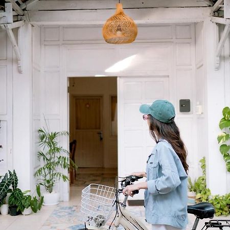 ホテル Roemah Renjana ジョグジャカルタ エクステリア 写真